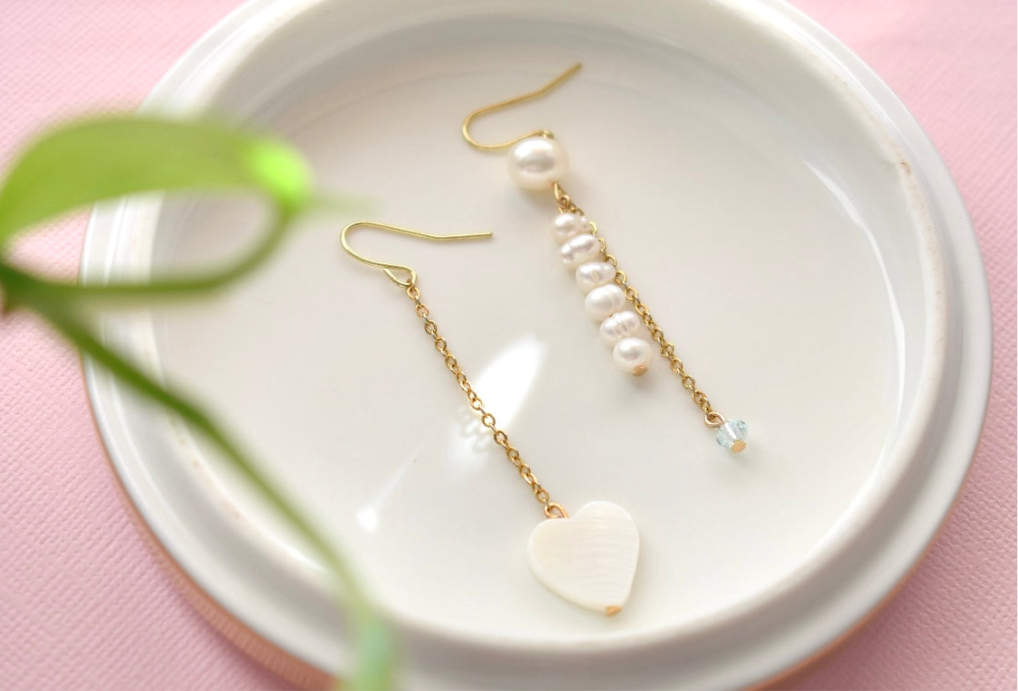 Snow Drop - Fresh Water Pearl Earrings