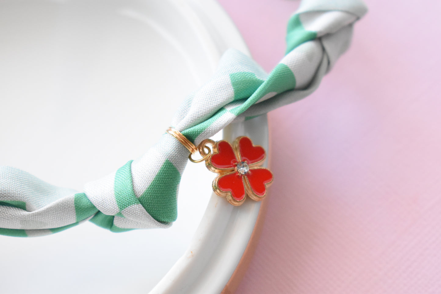 Wonderland - Scarf Charm Accessory