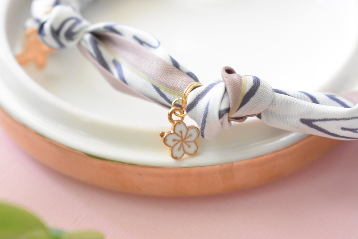 Busan - Scarf Charm Accessory