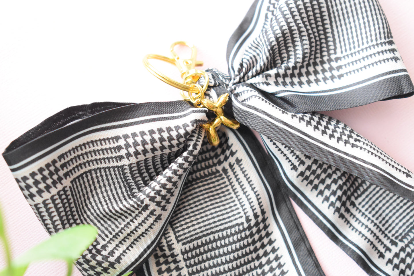 Black & White - Bag/Key Charm