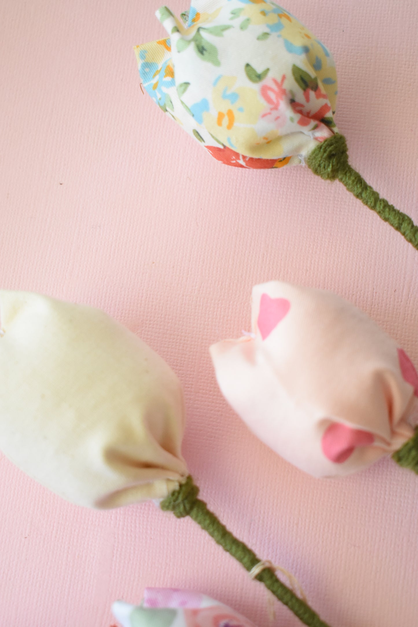 Tulips - Room Deco