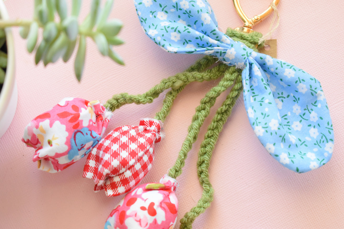 Tulips - Bag + Key Chains