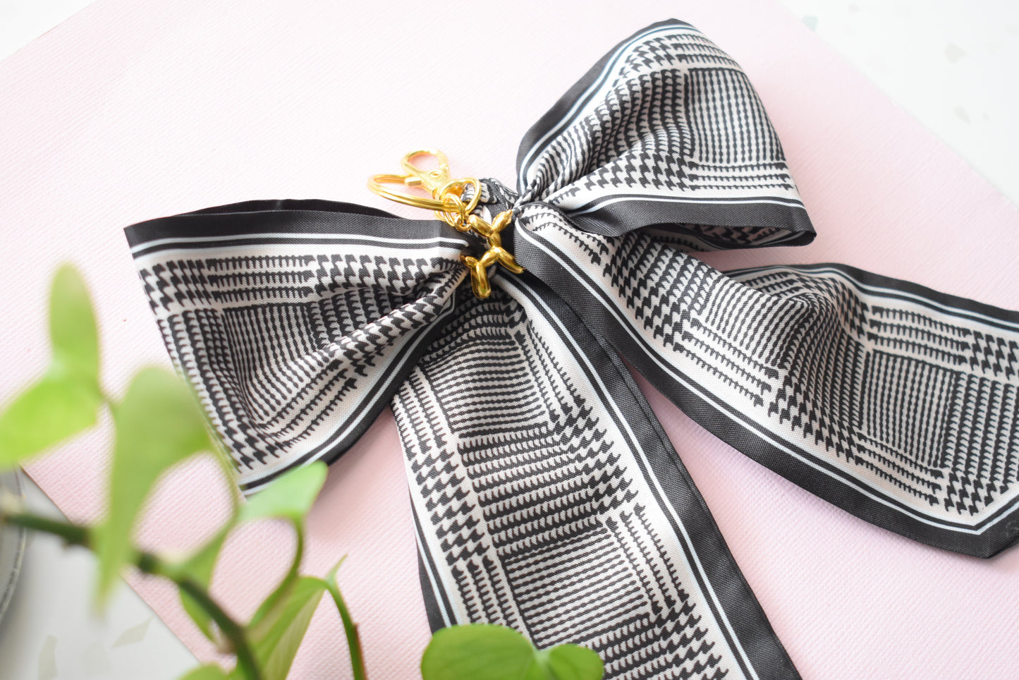 Black & White - Bag/Key Charm