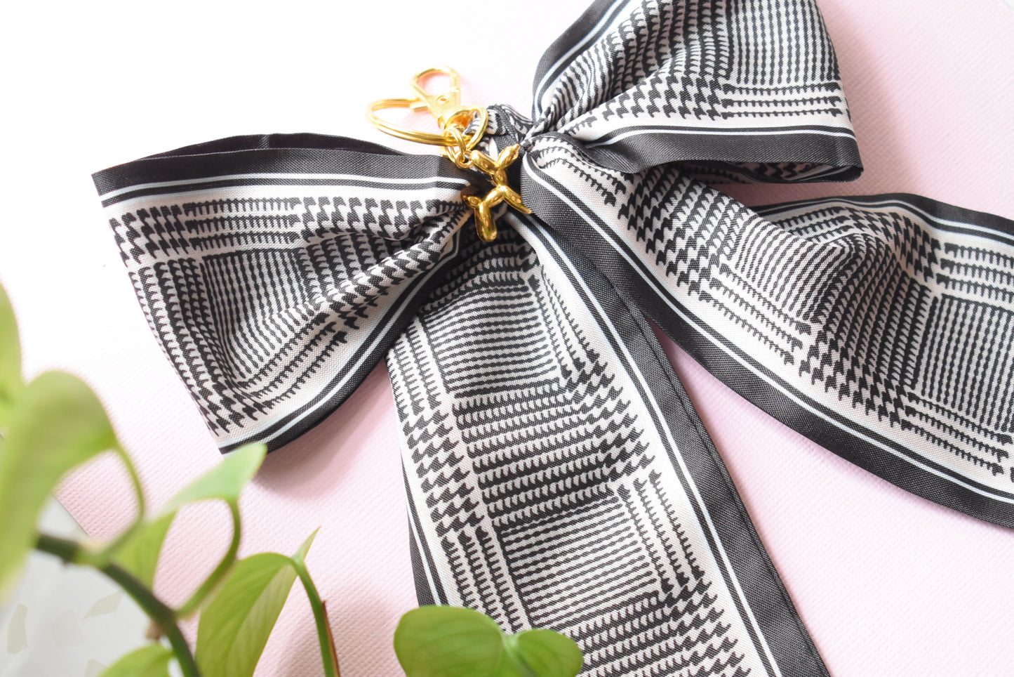 Black & White - Bag/Key Charm