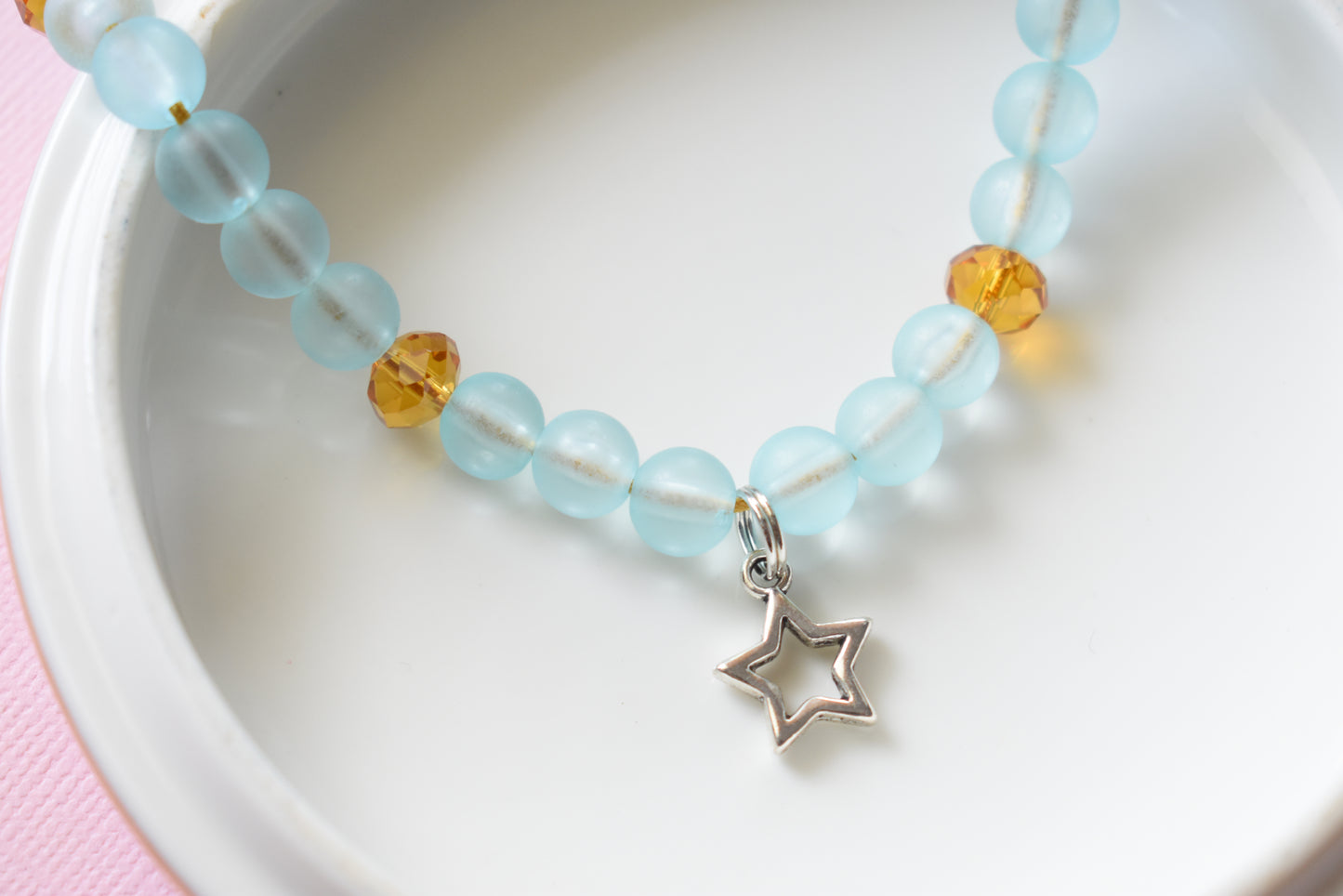 Beaded - Pull Necklace