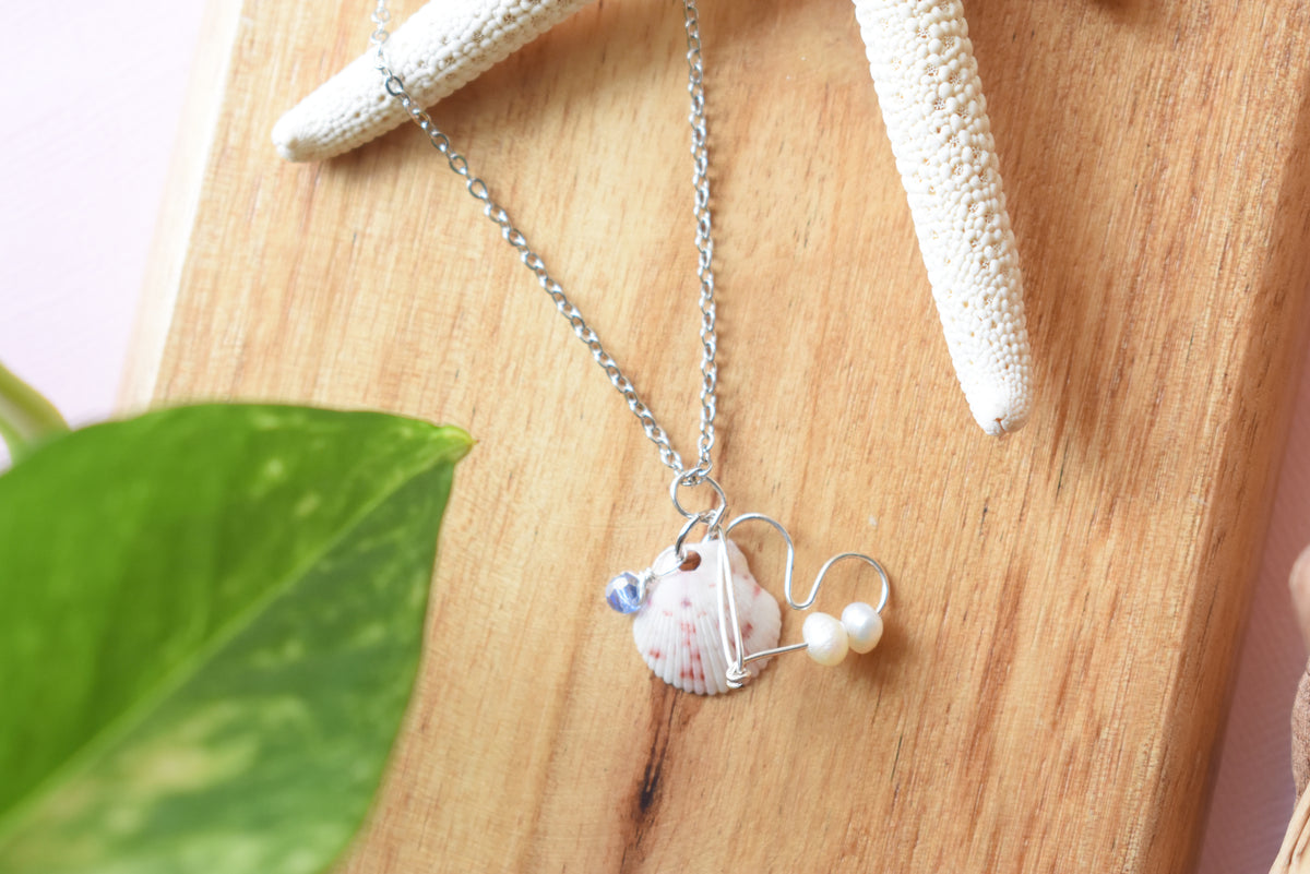 Freshwater Pearl & Shell Necklace | 30th Anniversary Pearl Jewelry