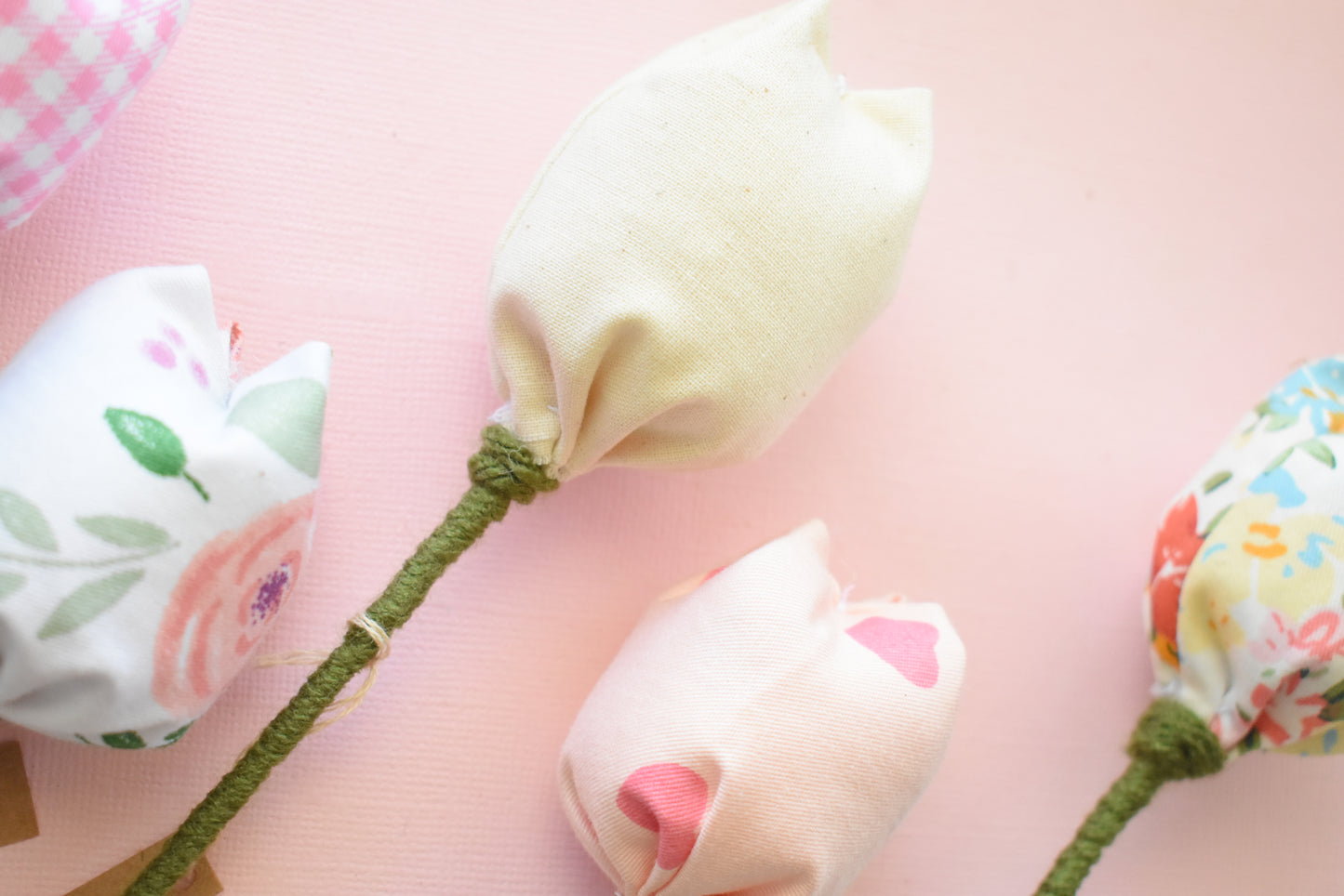 Tulips - Room Deco
