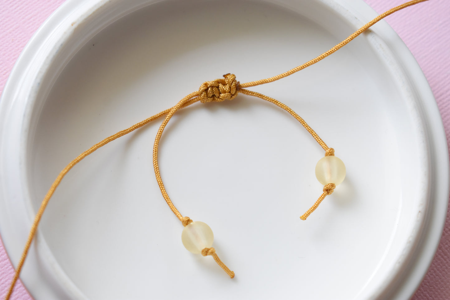 Beaded - Pull Necklace