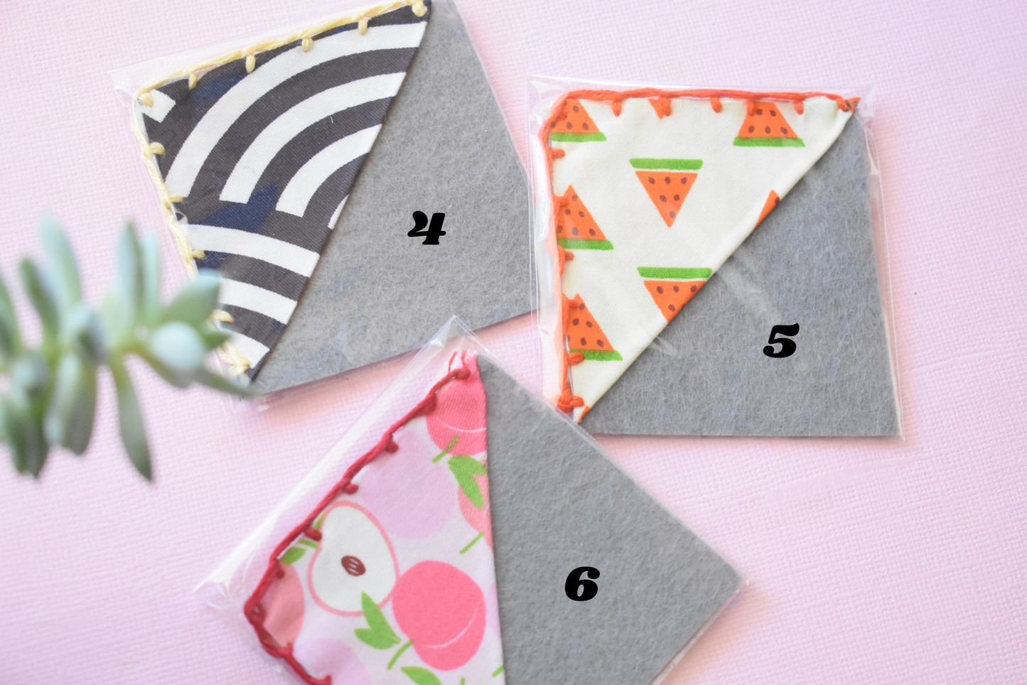 Corner Sleeve Bookmarks