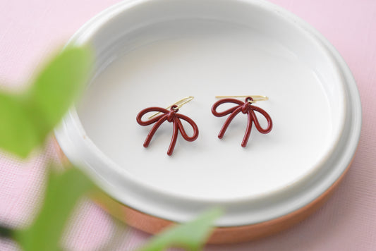 Dainty - Dangle Earrings